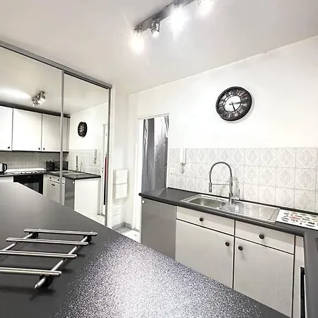 Apartamento Beau Centre Juan Les Pins A 300m Des Plages Antibes