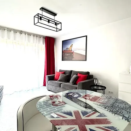 Beau Centre Juan Les Pins A 300m Des Plages *