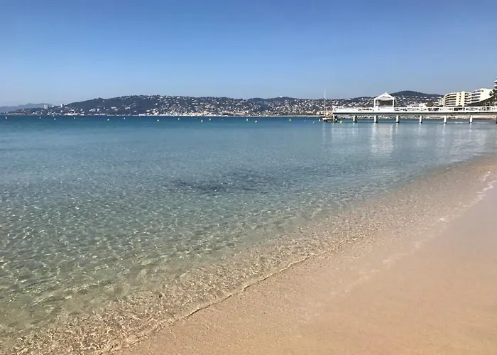 Beau Centre Juan Les Pins A 300m Des Plages *